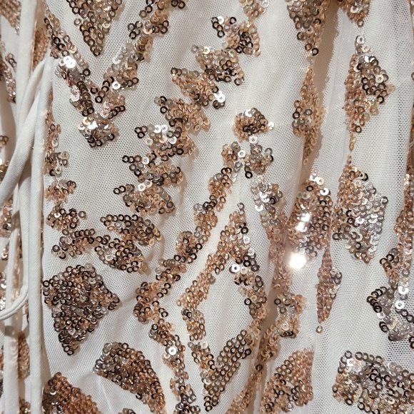 PRICE DROP! Fashion Nova Remix Rose Gold Sequin Dress Sz L - Picture 8 of 11